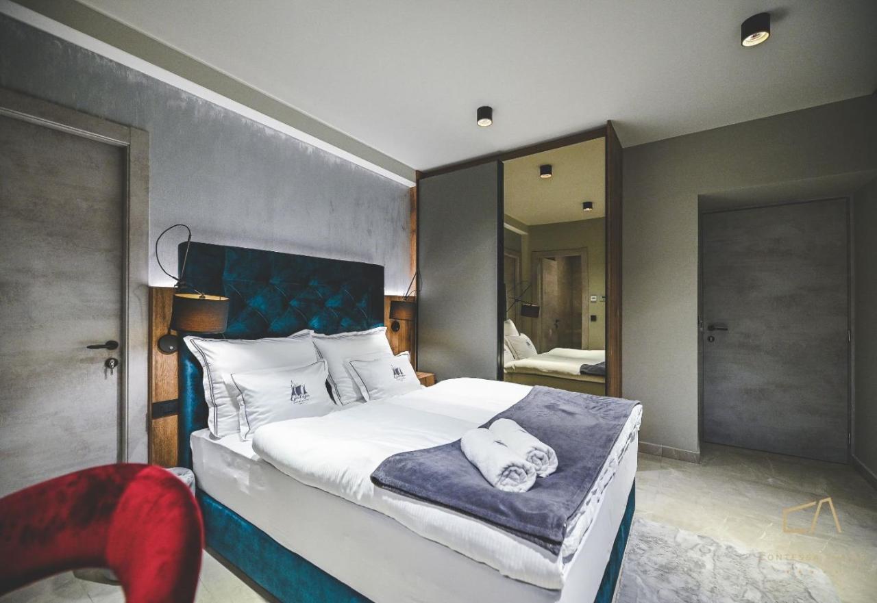 Galija Luxury Suites คิร์ก ภายนอก รูปภาพ